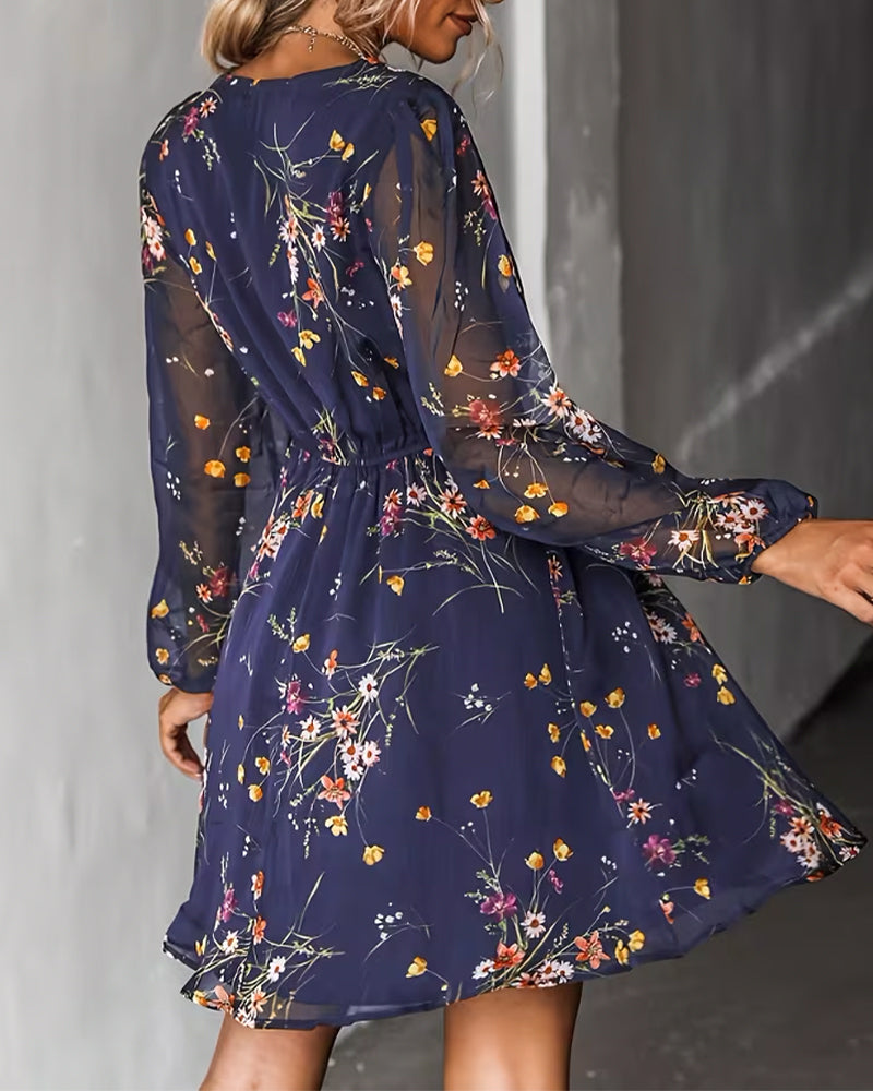 Floral V-Neck Fitted Waist Dress