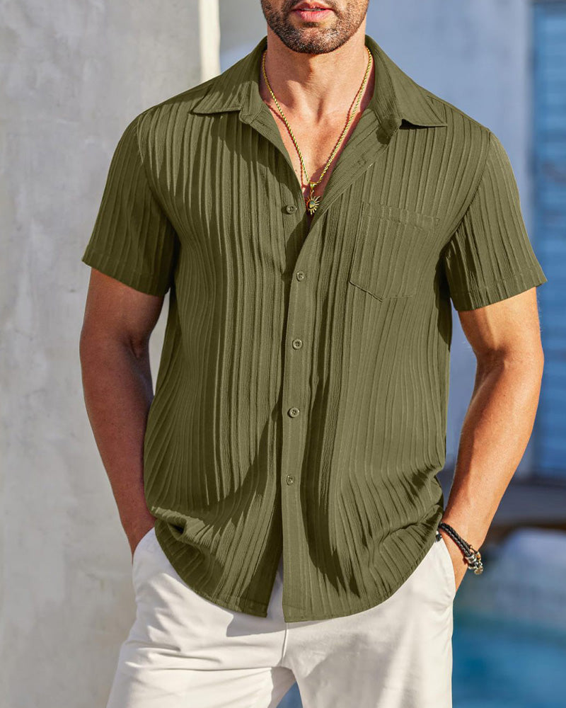 Men's Collared Button-Down Striped Shirt