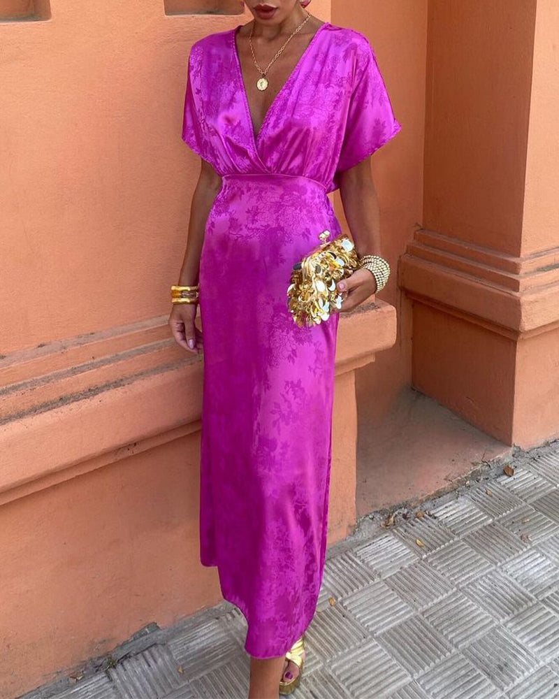 Solid color deep V waist elegant dress