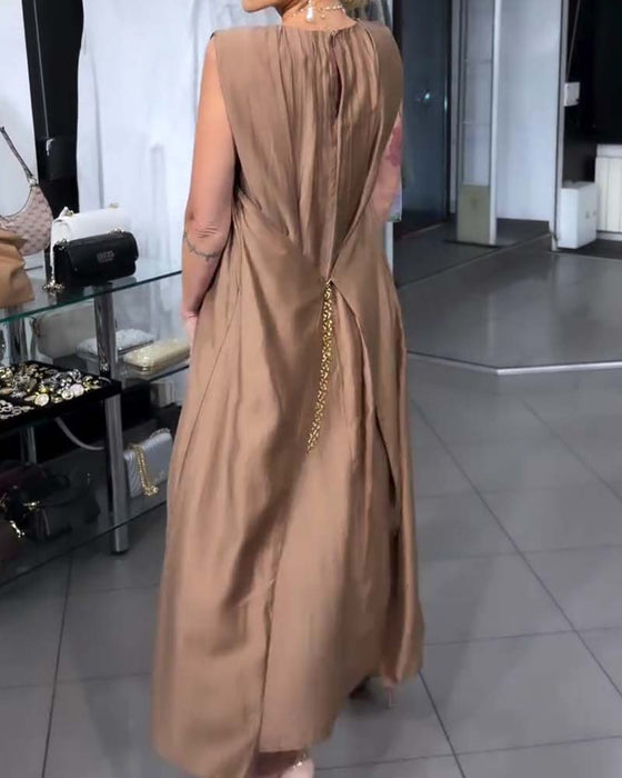 Sleeveless Round Neck Pleated Dress