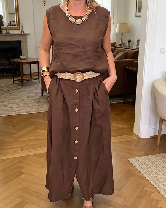 Crew Neck Sleeveless Button Set