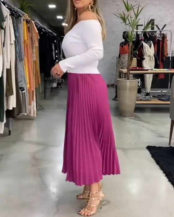 Pleated solid color skirt