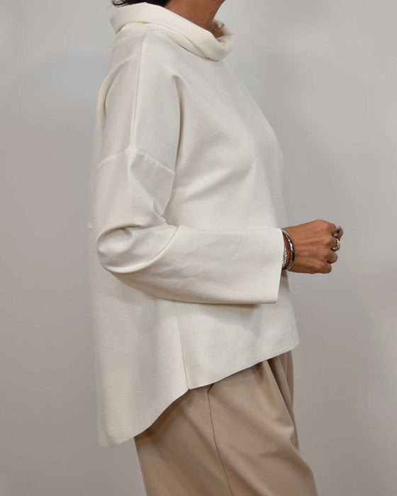 Long sleeve simple casual top