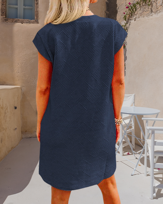 Crew neck pocket short sleeve dress