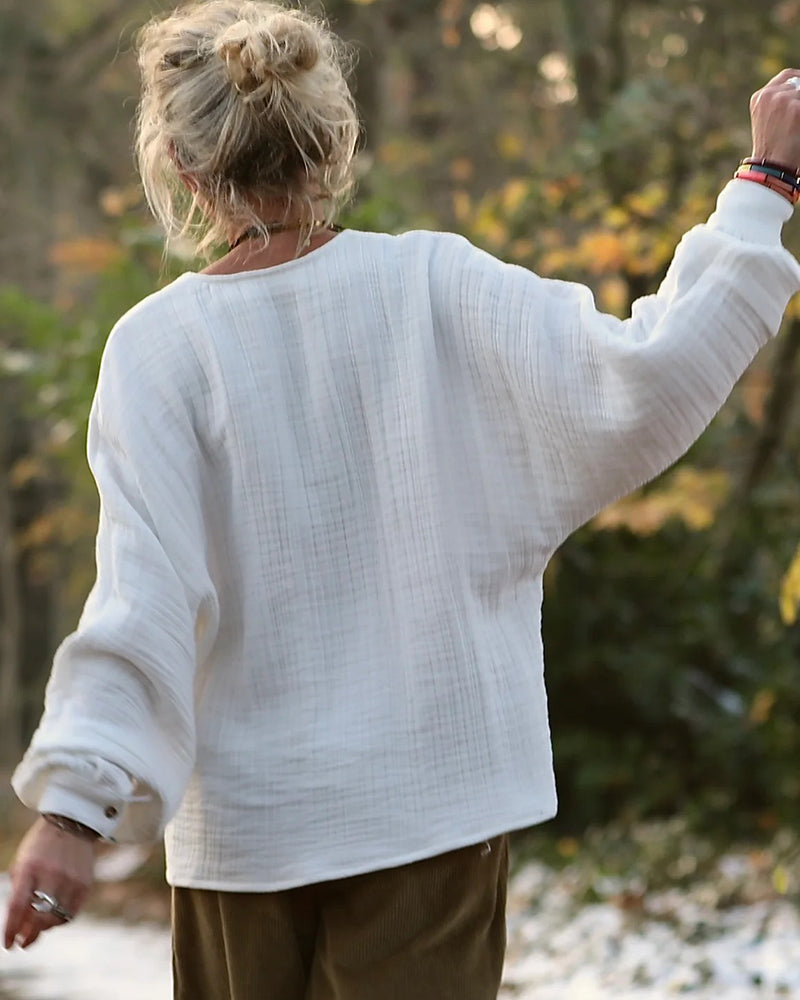 100% Cotton Fashion V-Neck Long-Sleeved Top