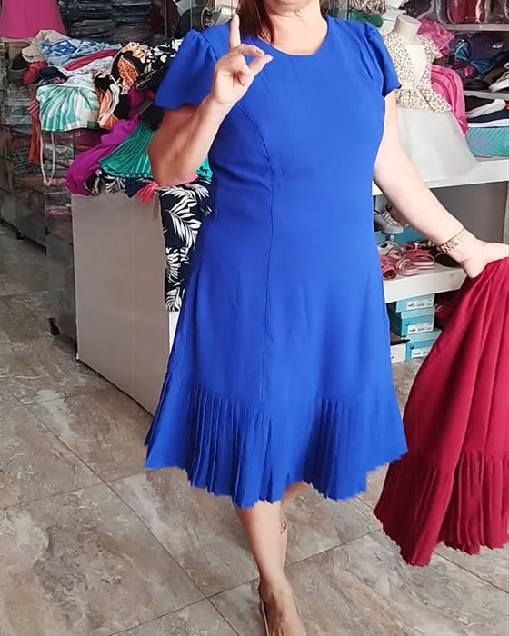 Solid color pleated short sleeve dress