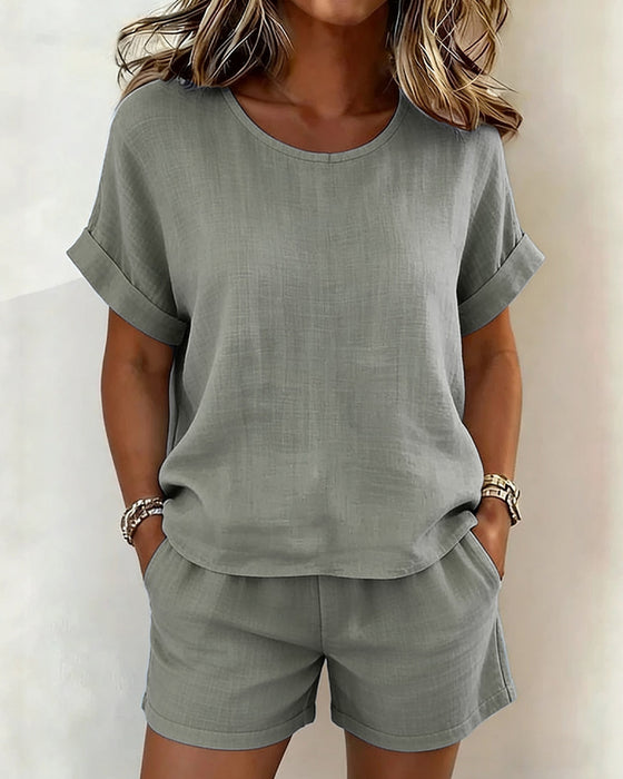 Solid Round Neck Short Sleeve Shorts Set