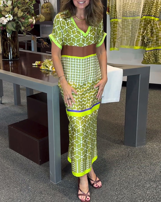 Short-sleeve V-neck contrast printed long dress