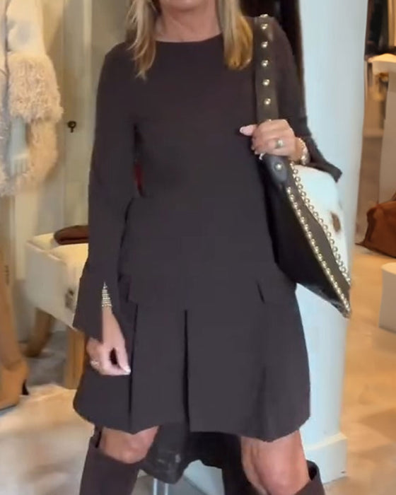 A Hem Slit Cuffs Dress