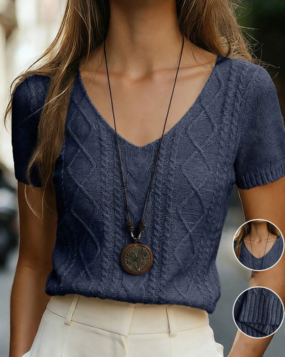 Argyle Short Sleeve V-Neck Pullover