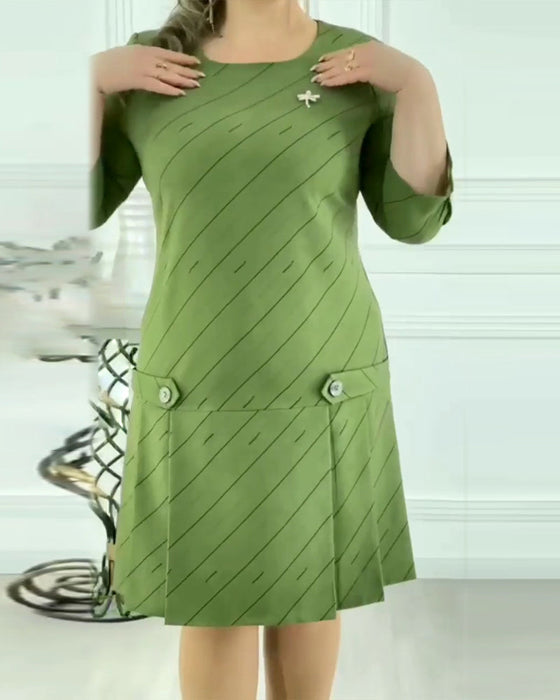 Round neck line printed elegant dress