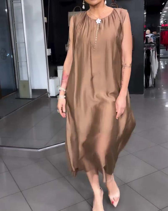 Sleeveless Round Neck Pleated Dress