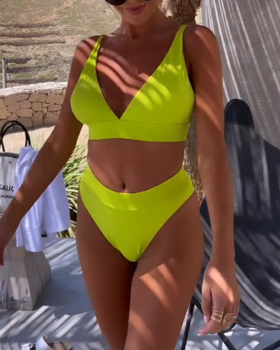 Sexy solid-colored swimwear