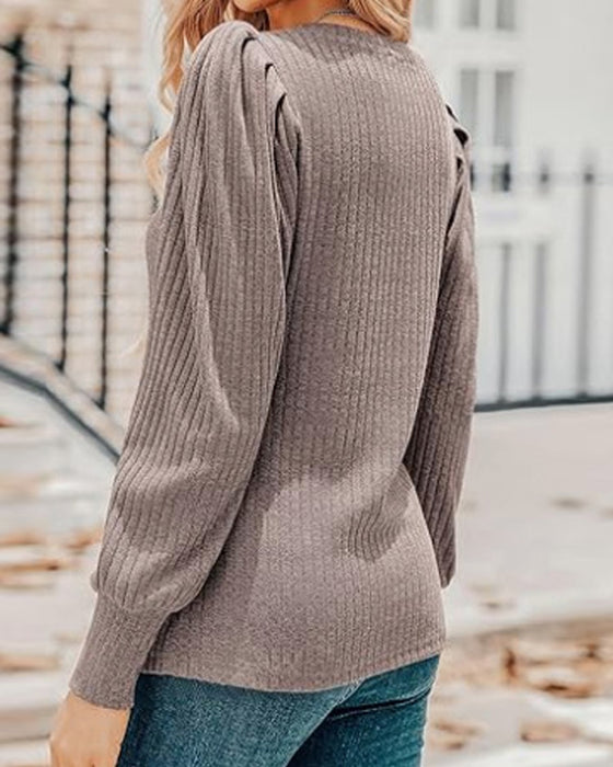 V-neck solid color long-sleeved top