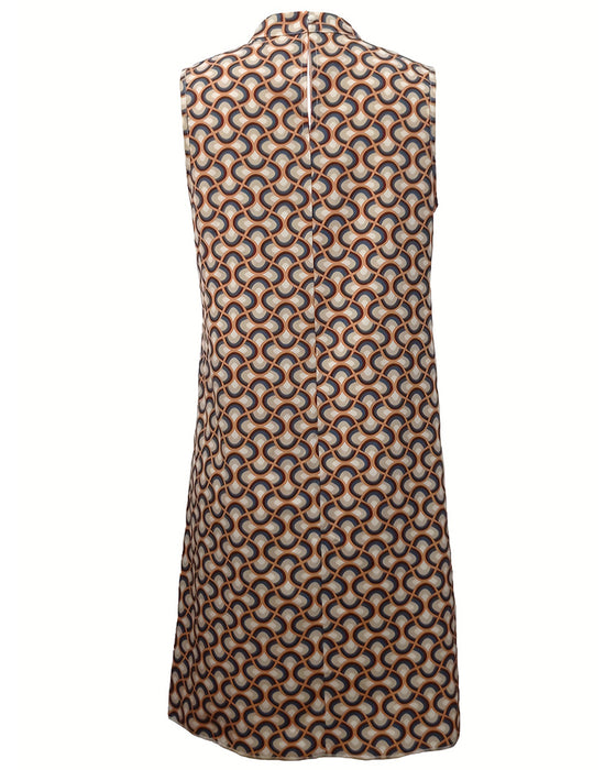 Sleeveless stand collar elegant dress