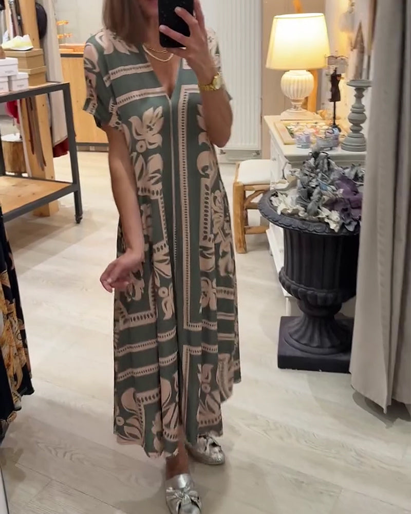 V-Neck Full Skirt Short Sleeve Dress