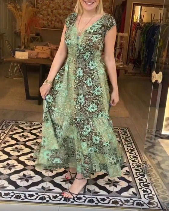 Floral print sleeveless flowy dress