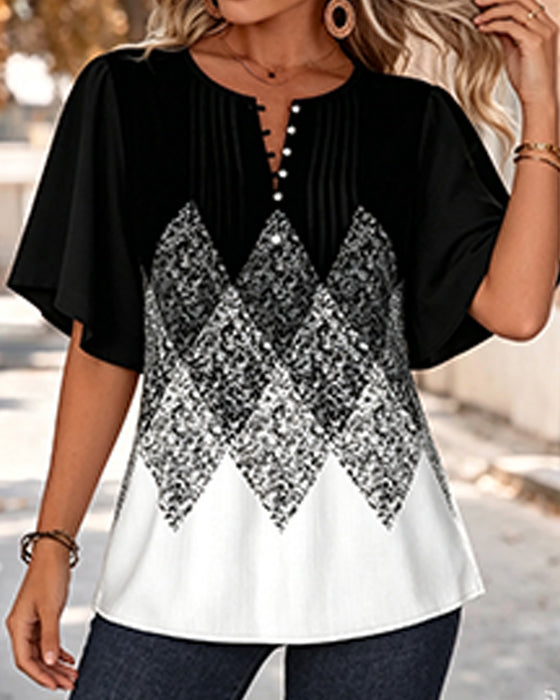 Diamond Grid Gradient Print V-Neck T-Shirt