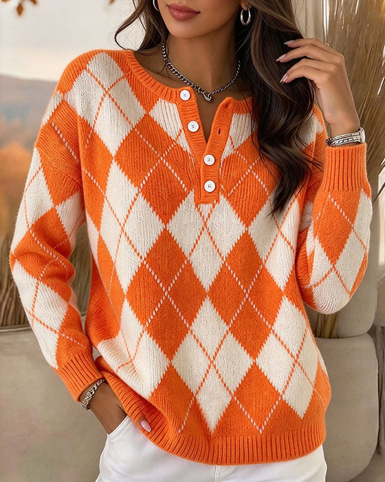 Diamond Contrast Button Pullover