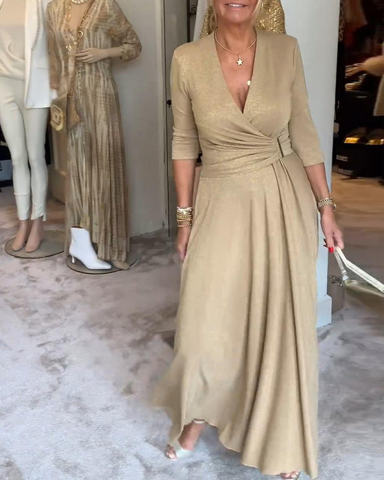 Elegant solid color V-neck three-quarter sleeve dress
