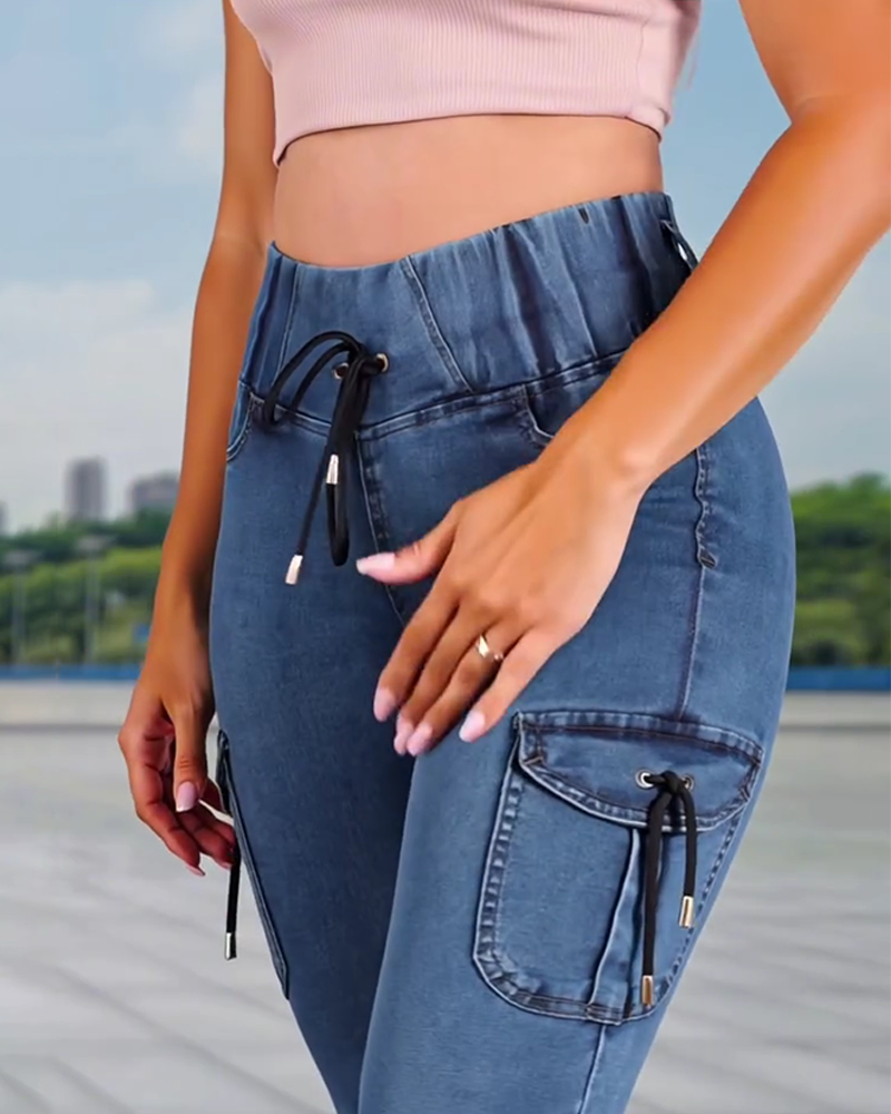 Drawstring Pocket Capri Jeans