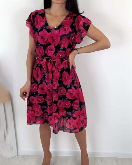Short-sleeved rose print dress