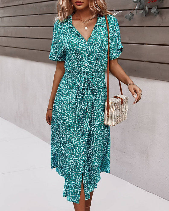 Short-sleeved waisted floral dress