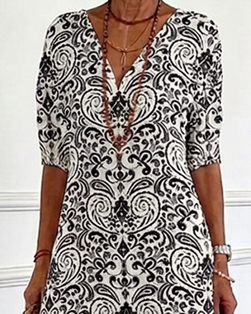 Vintage Floral V-Neck Maxi Dress