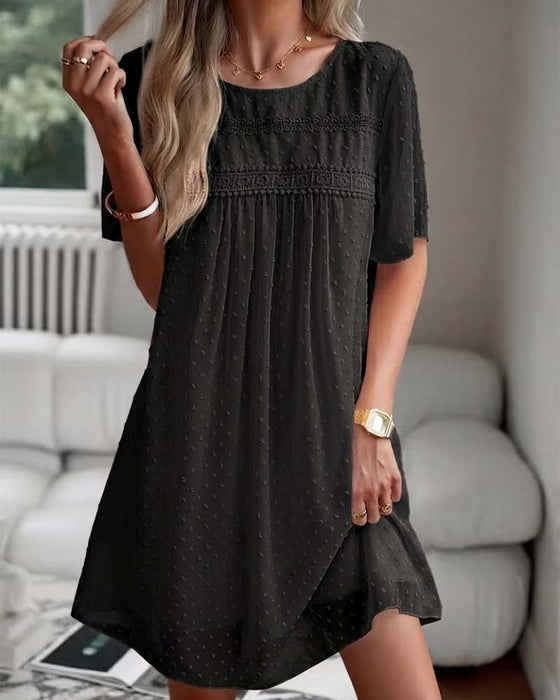 Solid Color Round Neck Three-Dimensional Floral Pleated Dress