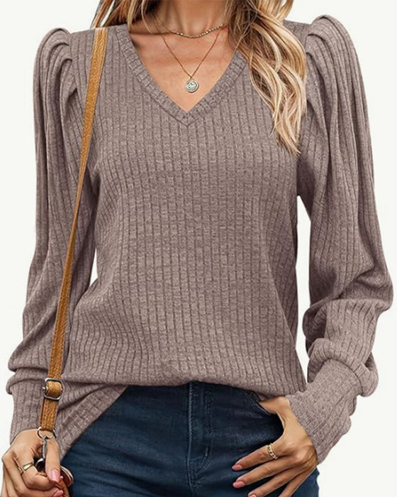 V-neck solid color long-sleeved top