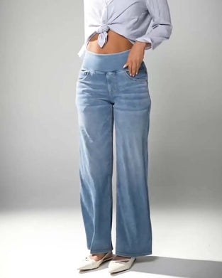 High-Waisted Straight-Leg Jeans Pants