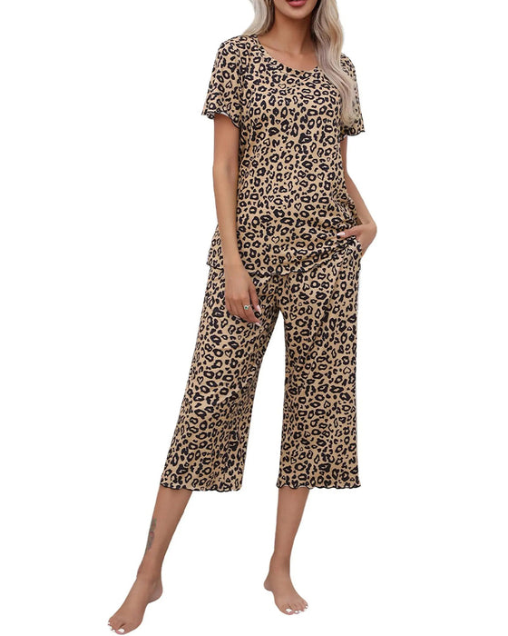 Round Neck Leopard Print Short Sleeve Seven-Point Pants Set