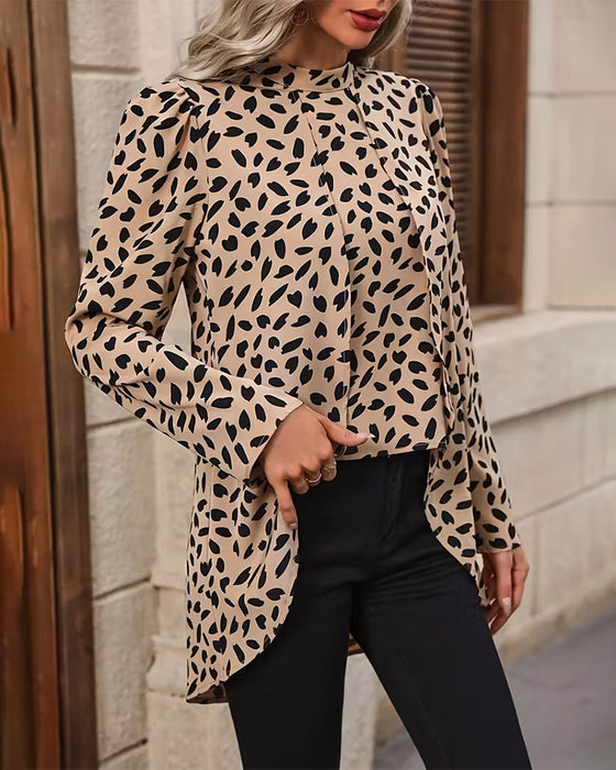 Half Turtleneck Fake Two Piece Printed Blouse