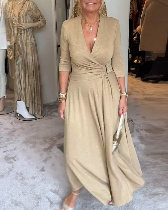 Elegant solid color V-neck three-quarter sleeve dress
