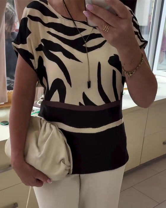 Round Neck Geometric Patchwork Short Sleeve Blouse