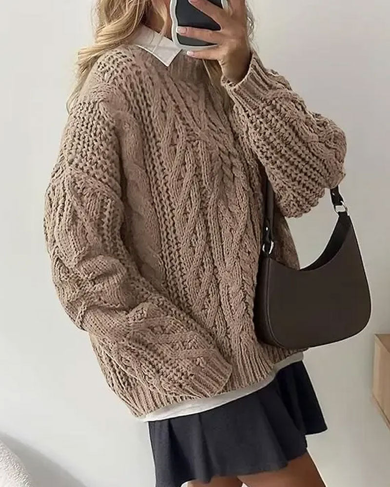 Loose Cable-Knit Crewneck Pullover