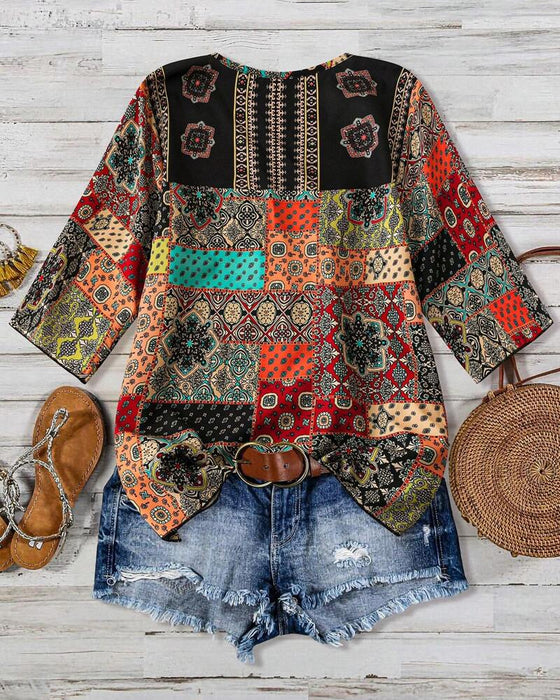 Floral Print V-Neck T-shirt