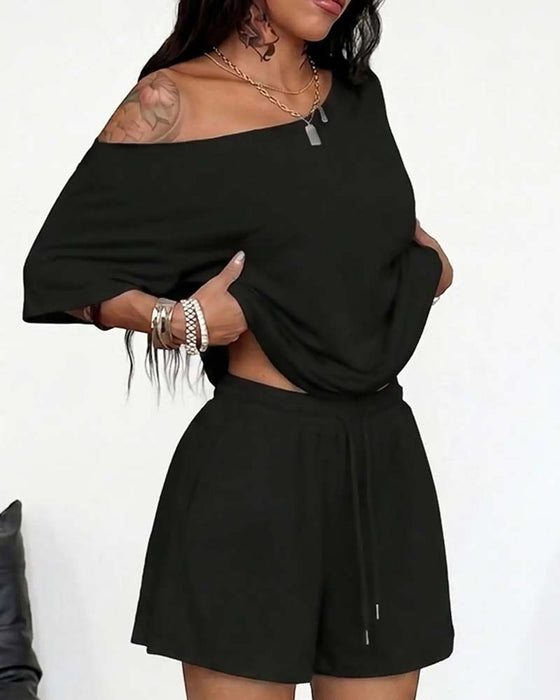 One-Shoulder Batwing Sleeve Loose Shorts Set