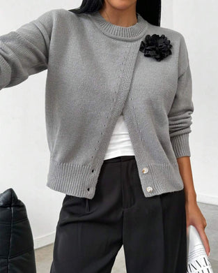 Fashionable Sweater With Slit Hem