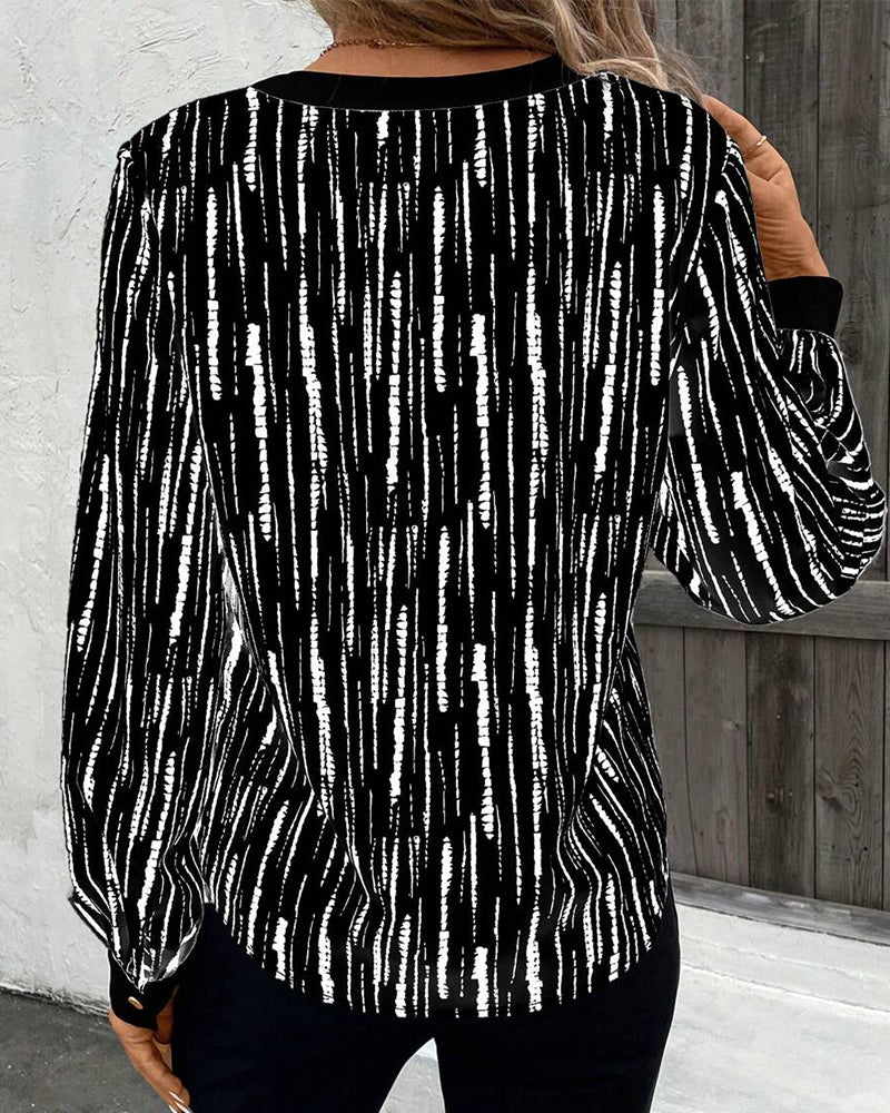 Fashionable Geometric Print Blouse