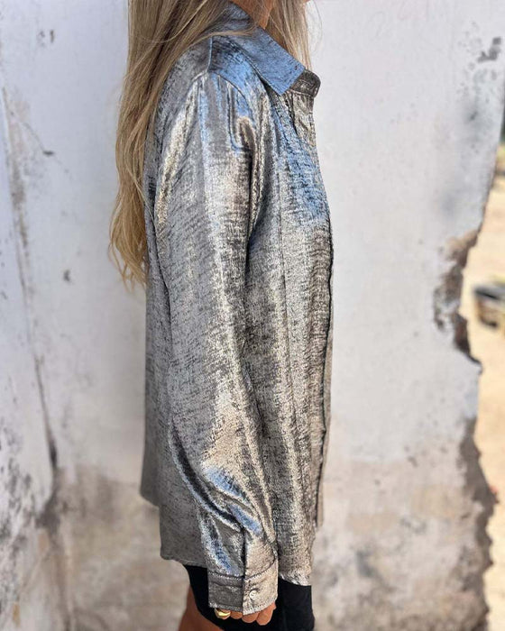 Long-Sleeve Fine Shimmer Pocket Button-Up Blouse