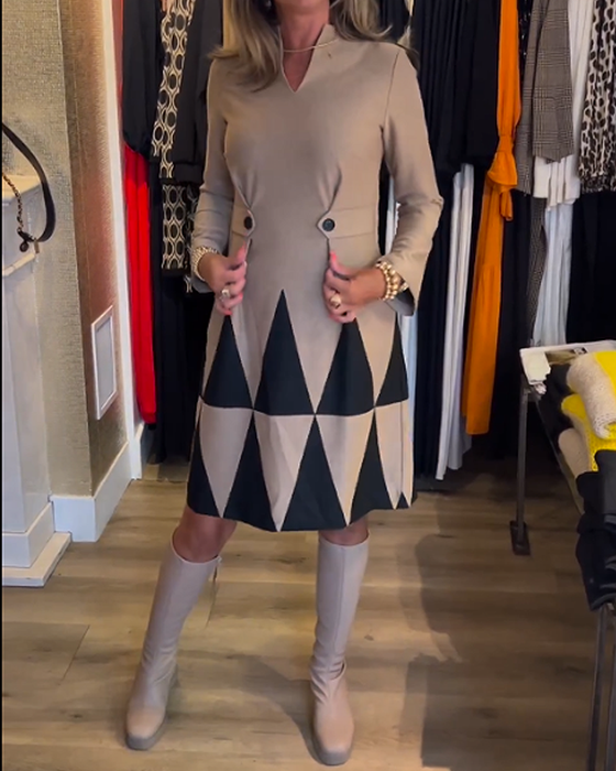 Elegant Geometric Print Dress