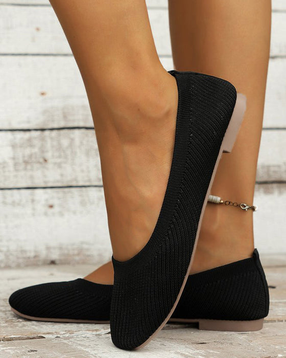 Round toe breathable flat shoes