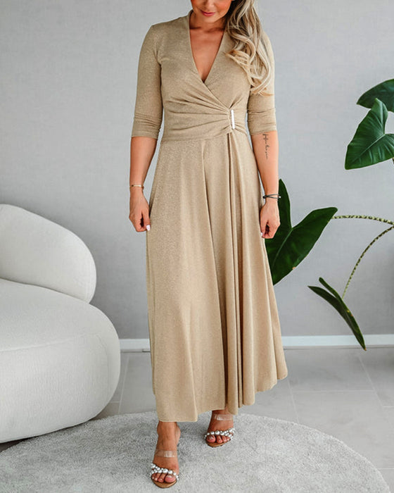 Elegant solid color V-neck three-quarter sleeve dress