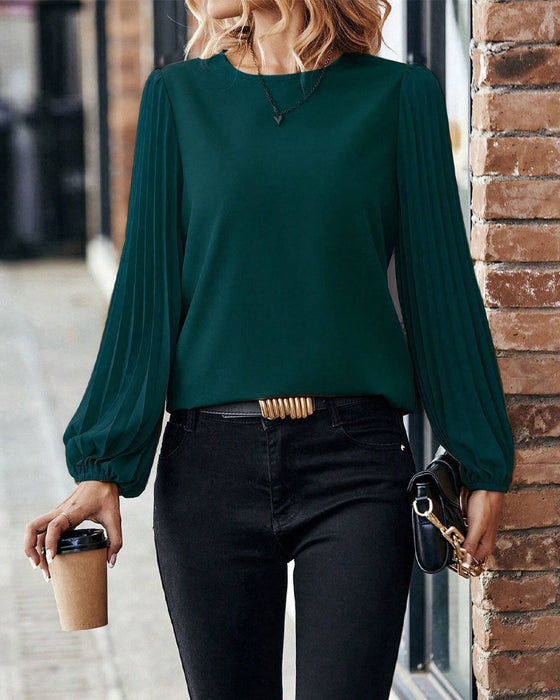 Solid pleated elegant top